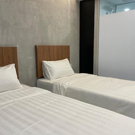 Hpy Hotel อิโปห์ ภายนอก รูปภาพ